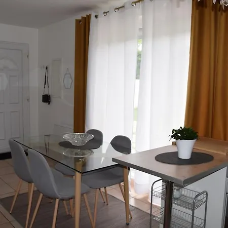 Cozy Atmosphere 4pers Near Eurexpo Groupamastadium * Saint-Priest (Rhone)