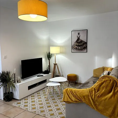 Cozy Atmosphere 4pers Near Eurexpo Groupamastadium Apartment Saint-Priest (Rhone)