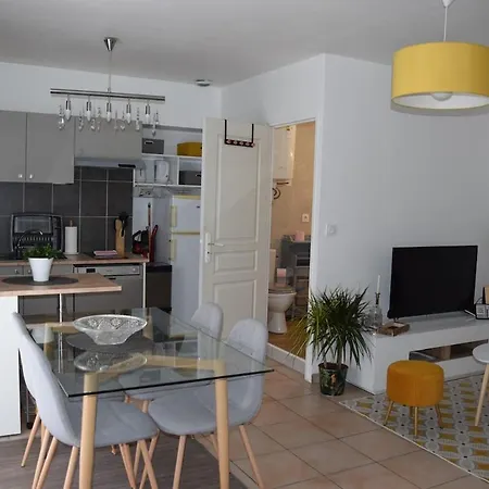 Cozy Atmosphere 4pers Near Eurexpo Groupamastadium Apartment Saint-Priest (Rhone)